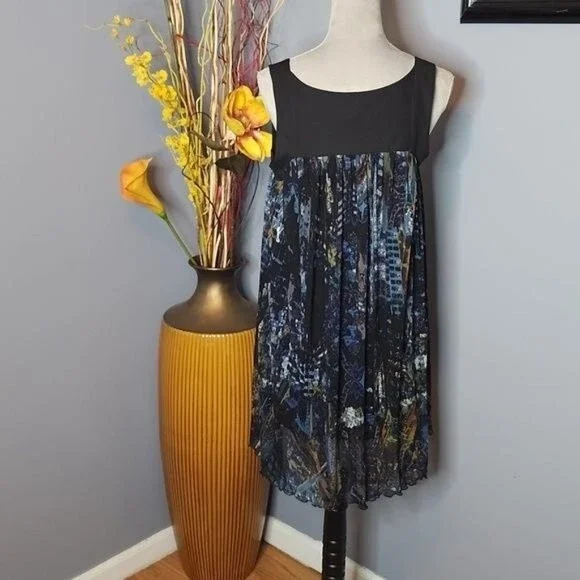 Vivienne Tam City Scape Blue Combo Dress Size Medium NWT - Picture 8 of 15